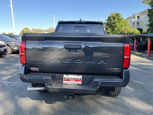 2025 Toyota Tacoma Hybrid TRD Off Road