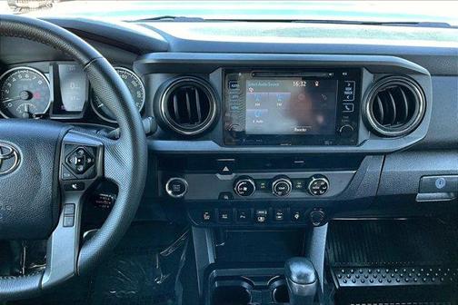 2018 Toyota Tacoma TRD Sport