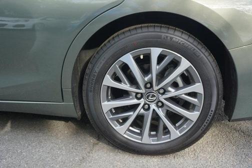 2023 Lexus ES 350 Base