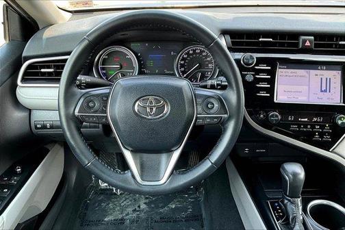2018 Toyota Camry Hybrid XLE