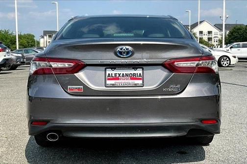 2018 Toyota Camry Hybrid XLE