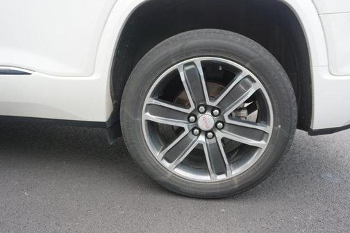 White Frost Tri-Coat 2018 GMC Acadia Denali