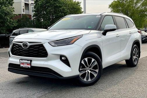 2023 Toyota Highlander XLE