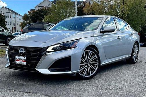 2023 Nissan Altima 2.5 SL