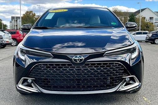 2025 Toyota Corolla Hatchback XSE