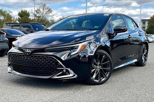2025 Toyota Corolla Hatchback XSE