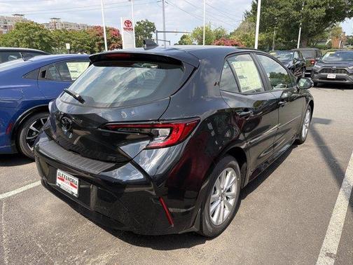 Midnight Black Metallic 2026 Toyota Corolla Hatchback SE