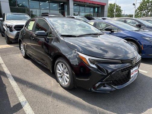 Midnight Black Metallic 2026 Toyota Corolla Hatchback SE