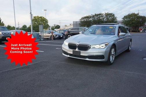 Glacier Silver Metallic 2019 BMW 750 i xDrive
