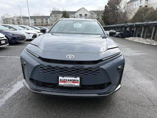 2026 Toyota Crown Signia XLE