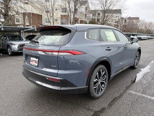 2026 Toyota Crown Signia XLE