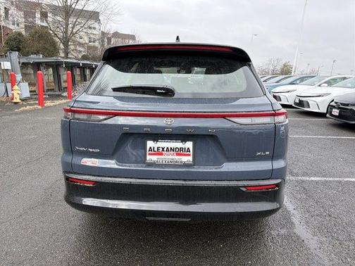 2026 Toyota Crown Signia XLE