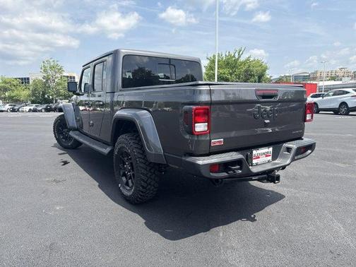 Granite Crystal Clearcoat Metallic 2025 Jeep Gladiator Sport