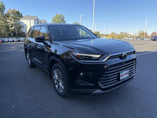 Midnight Black Metallic 2026 Toyota Grand Highlander Platinum