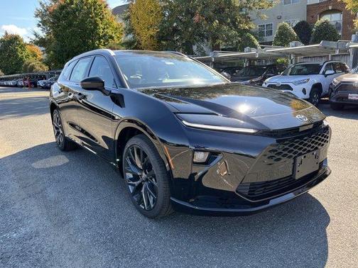 2025 Toyota Crown Signia Limited
