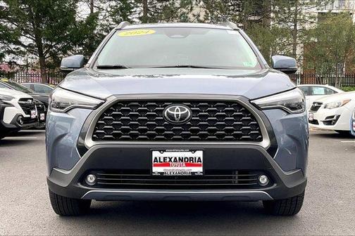 2024 Toyota Corolla Cross XLE