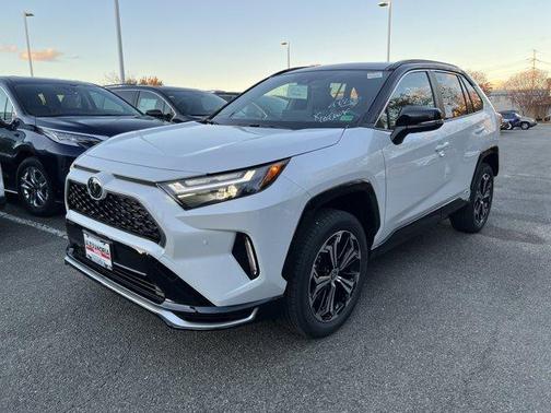 2025 Toyota RAV4 Plug-In Hybrid XSE