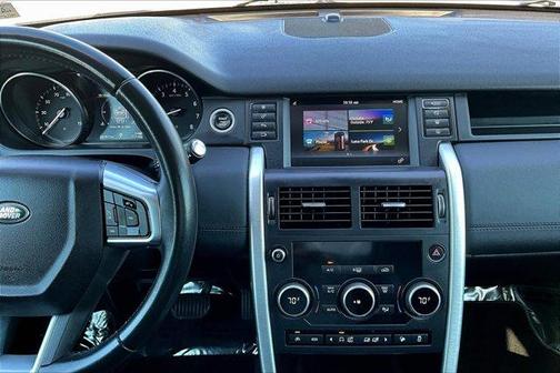2017 Land Rover Discovery Sport SE