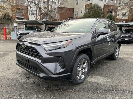 2025 Toyota RAV4 Hybrid LE