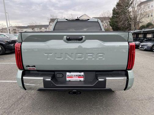 2025 Toyota Tundra SR5