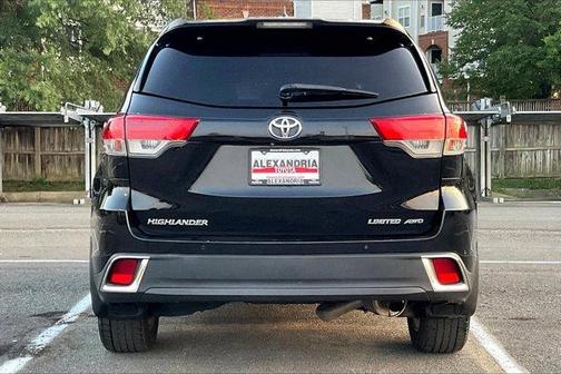 2019 Toyota Highlander Limited Platinum