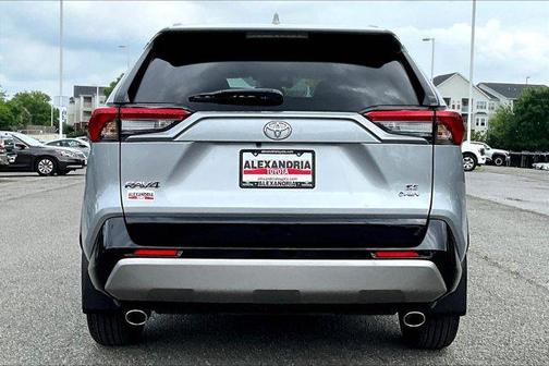 2025 Toyota RAV4 Hybrid SE