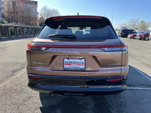 2026 Toyota Crown Signia Limited