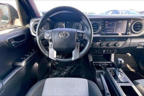 2022 Toyota Tacoma 