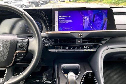 2024 Toyota Crown XLE