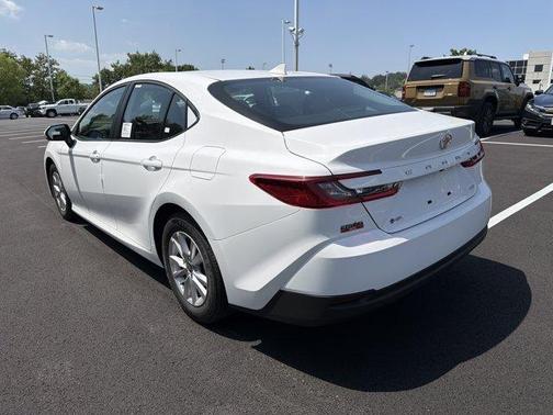 Ice 2026 Toyota Camry LE