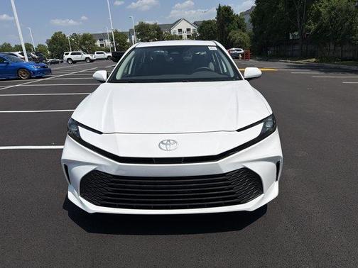 Ice 2026 Toyota Camry LE