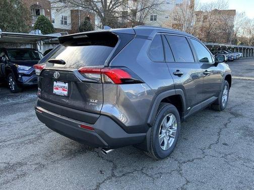 2025 Toyota RAV4 Hybrid XLE