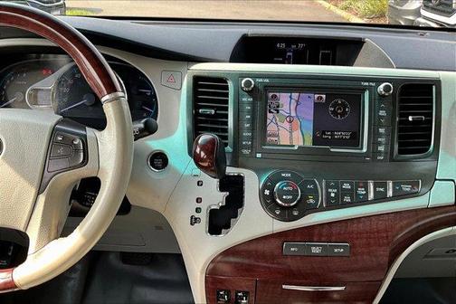 2014 Toyota Sienna Limited