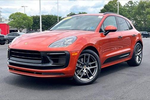 2022 Porsche Macan S