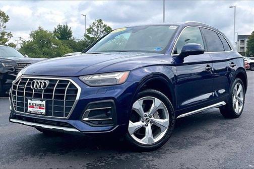 Navarra Blue Metallic 2021 Audi Q5 45 Prestige