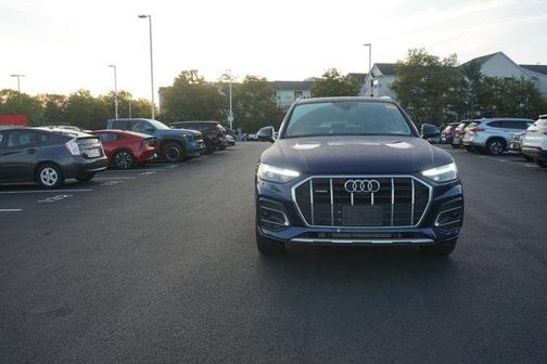 Navarra Blue Metallic 2021 Audi Q5 45 Prestige