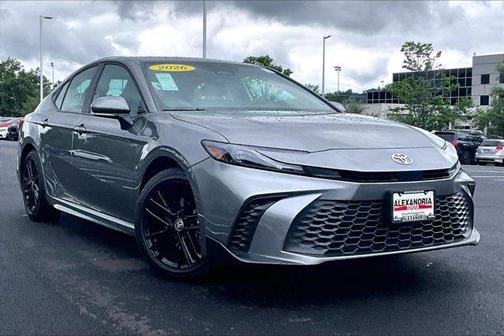 01L5 2026 Toyota Camry SE