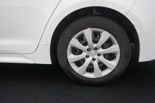 White 2025 Toyota Corolla Hybrid LE