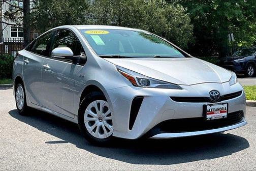 2022 Toyota Prius L