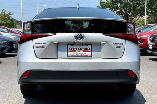 2022 Toyota Prius L
