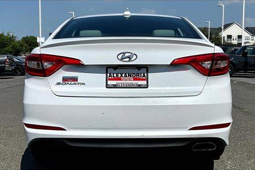 2017 Hyundai SONATA SE