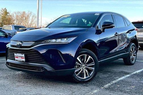 2022 Toyota Venza LE