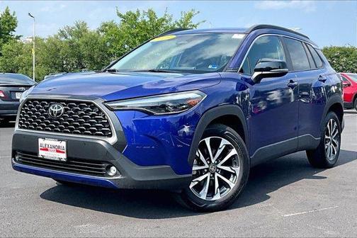 2025 Toyota Corolla Cross XLE