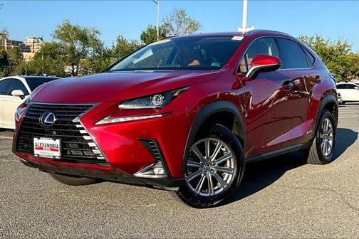 2021 Lexus NX 300h 