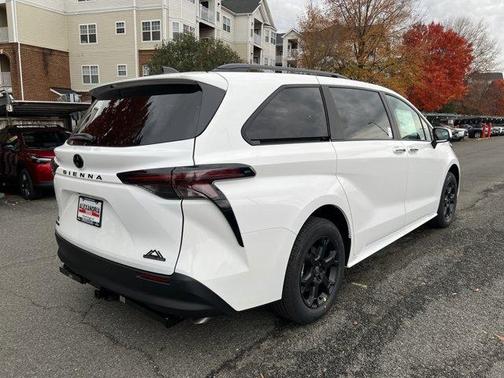 2026 Toyota Sienna Woodland Edition