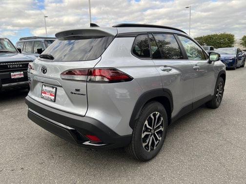 2026 Toyota Corolla Cross SE