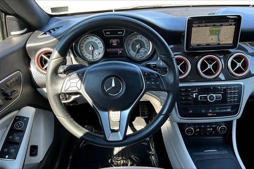 2014 Mercedes-Benz CLA-Class 