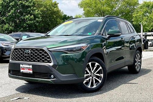 2022 Toyota Corolla Cross XLE