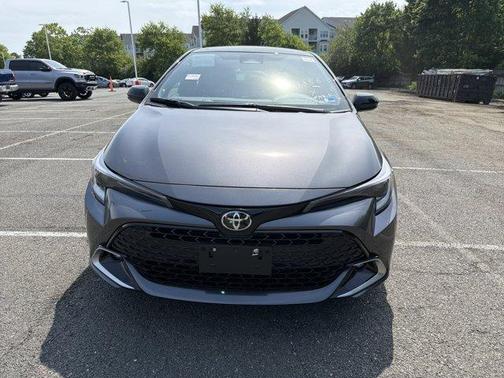 Magnetic Gray Metallic 2026 Toyota Corolla Hatchback XSE