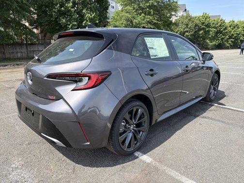 Magnetic Gray Metallic 2026 Toyota Corolla Hatchback XSE